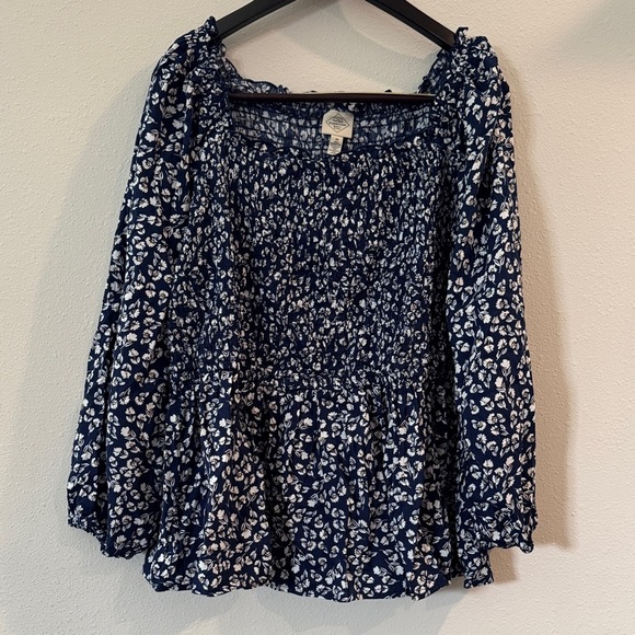 St. John's Bay Navy and White Patterned Blouse - Picture 1 of 5